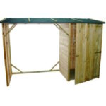 Kapiga küttepuude varjualune